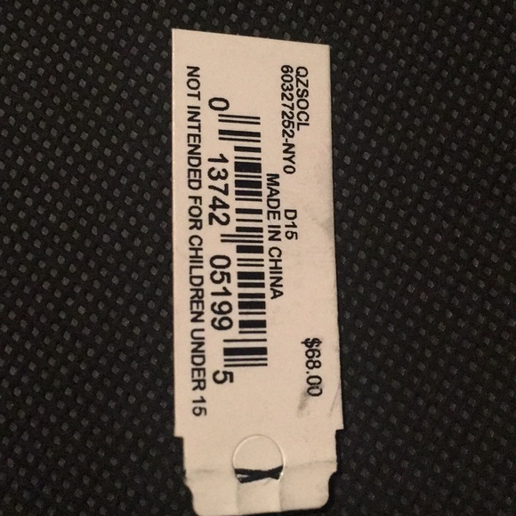 Beautiful ✨ Authentic GIVENCHY Necklace. - Picture 6 of 7